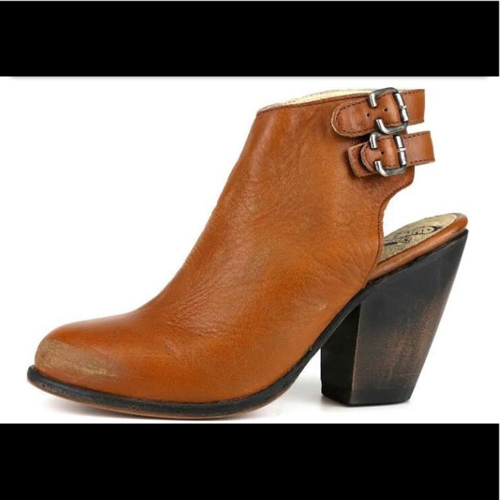 Freebird Smoke Distressed Leather bootie